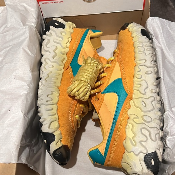 Nike Overbreak SP Pollen Rise - Picture 7 of 7